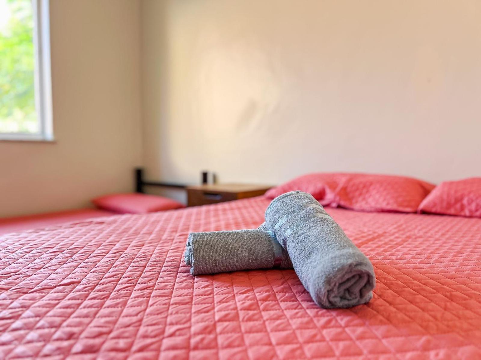 Apartamento Na Praia Do Forte - Poucos Passos Do Mar Кабо Фрио Екстериор снимка